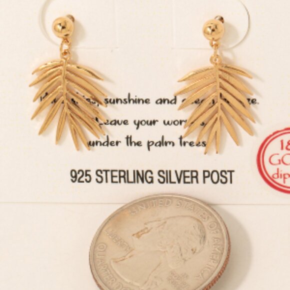 Palm Leaf 18k Gold Dipped Earrings NWT - Picture 3 of 3